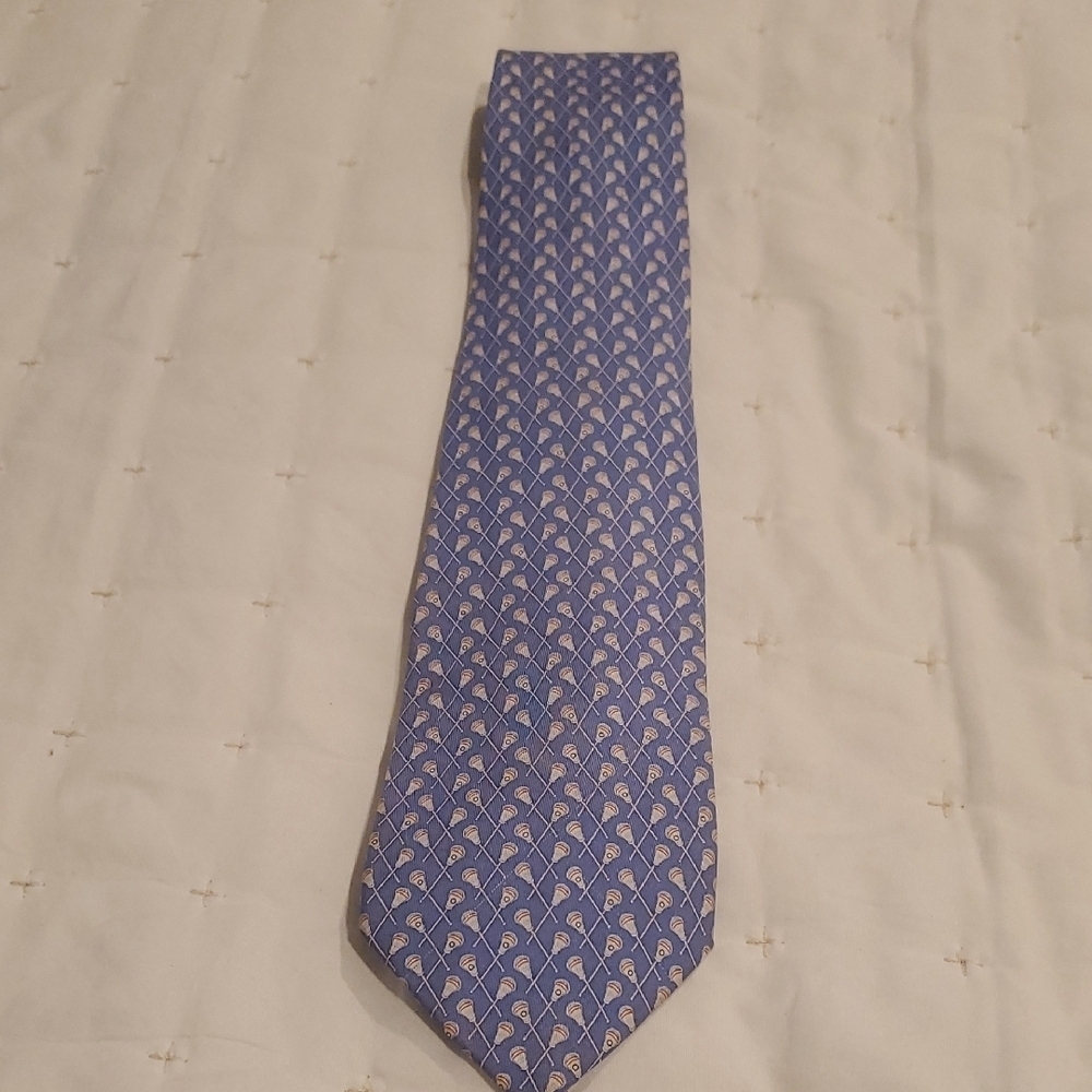 Vineyard Vines Blue Geometric Silk Tie